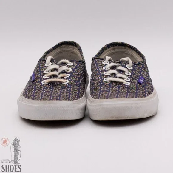 Vans Lace Up Sneaker Women's size 7.0 - Picture 2 of 15